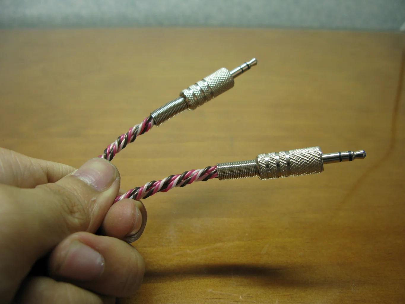 How To DIY Audio Cable