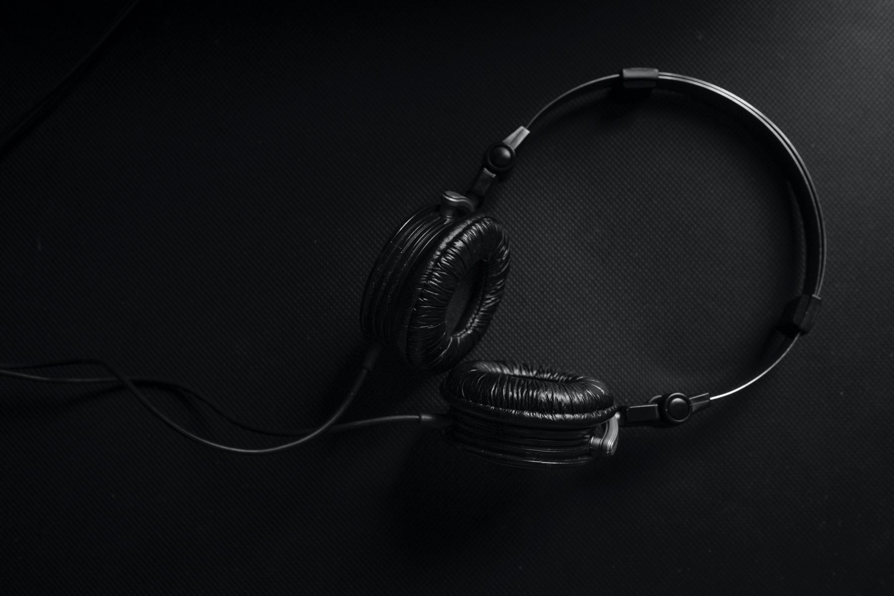 How To Identify Background Music In A Video Audiolover