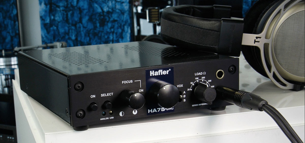 How To Hook Up An Audio Interface To A Headphone Amp