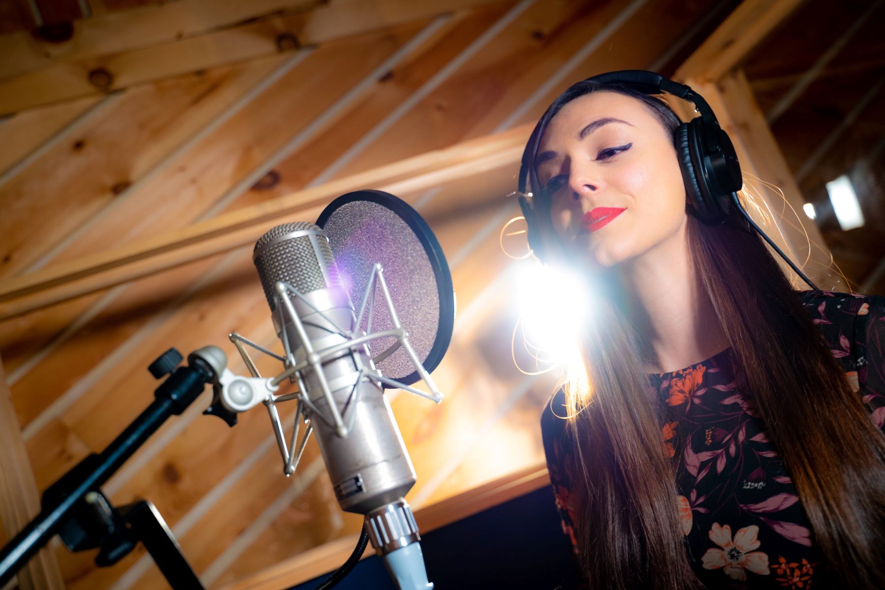 How To Record A Song With Background Music | Audiolover