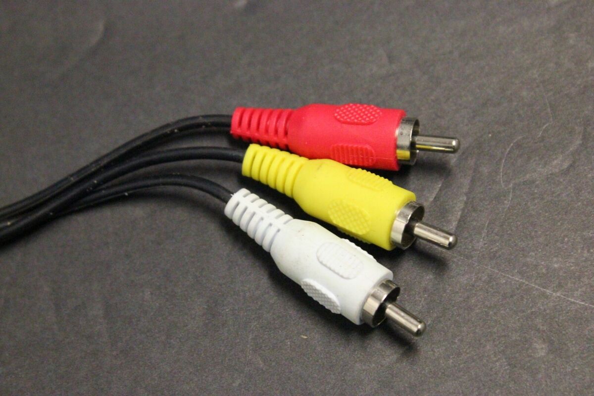 What Is The Yellow And The Red Audio Cable Called