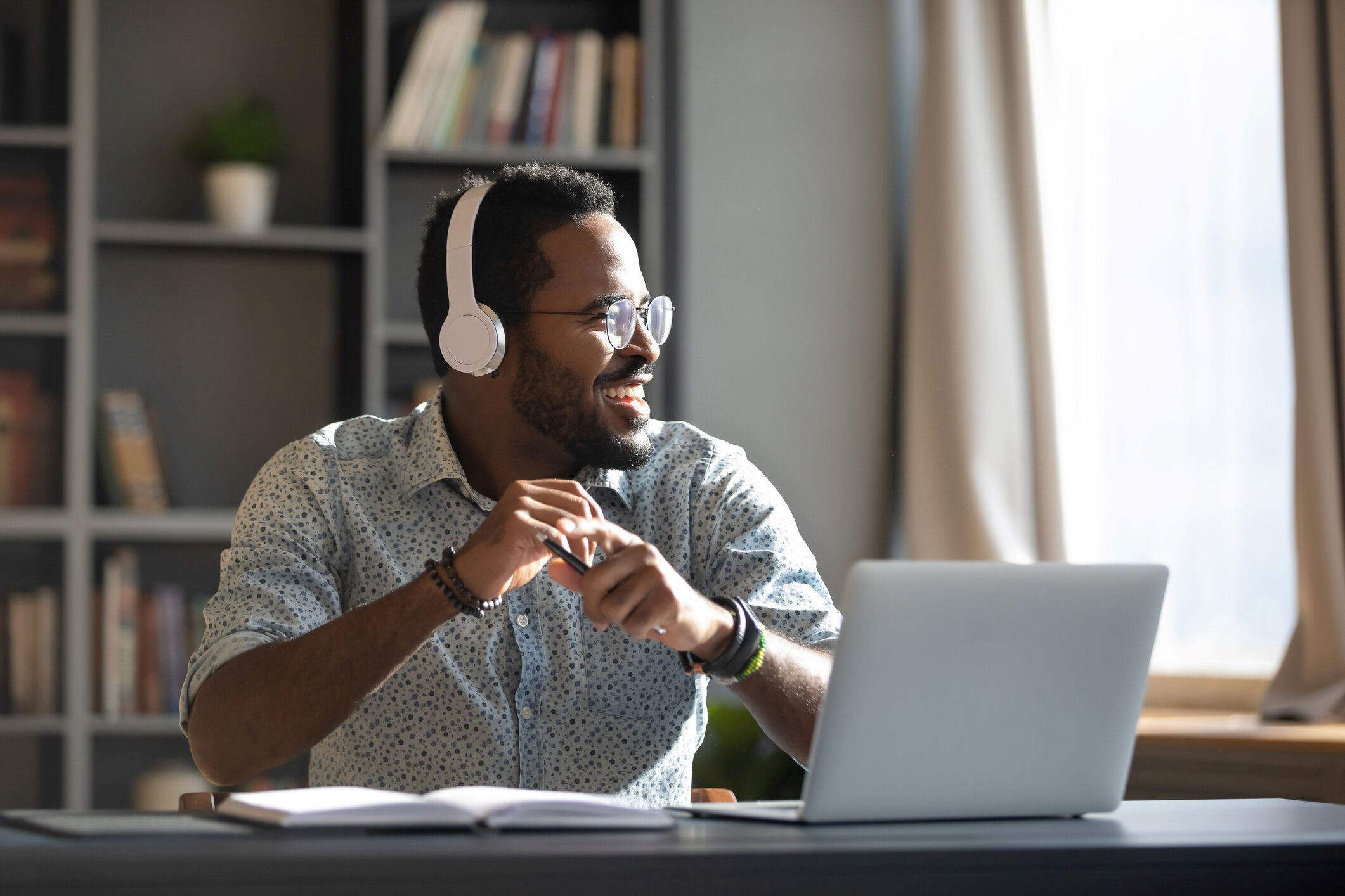 What To Do When Listening To Audiobook