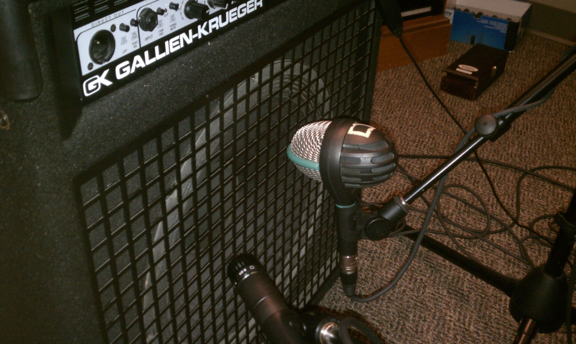 How To Mic Bass Amp