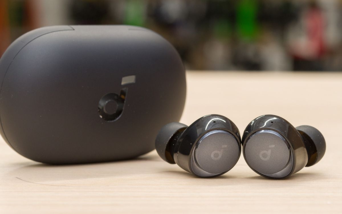 How To Pair Soundcore Earbuds | Audiolover