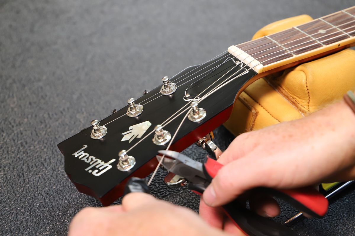 How To Restring A Bass Guitar