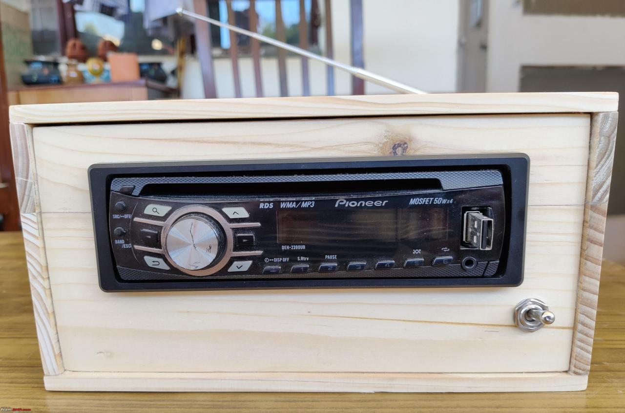 How To Set Time On A Pioneer Radio