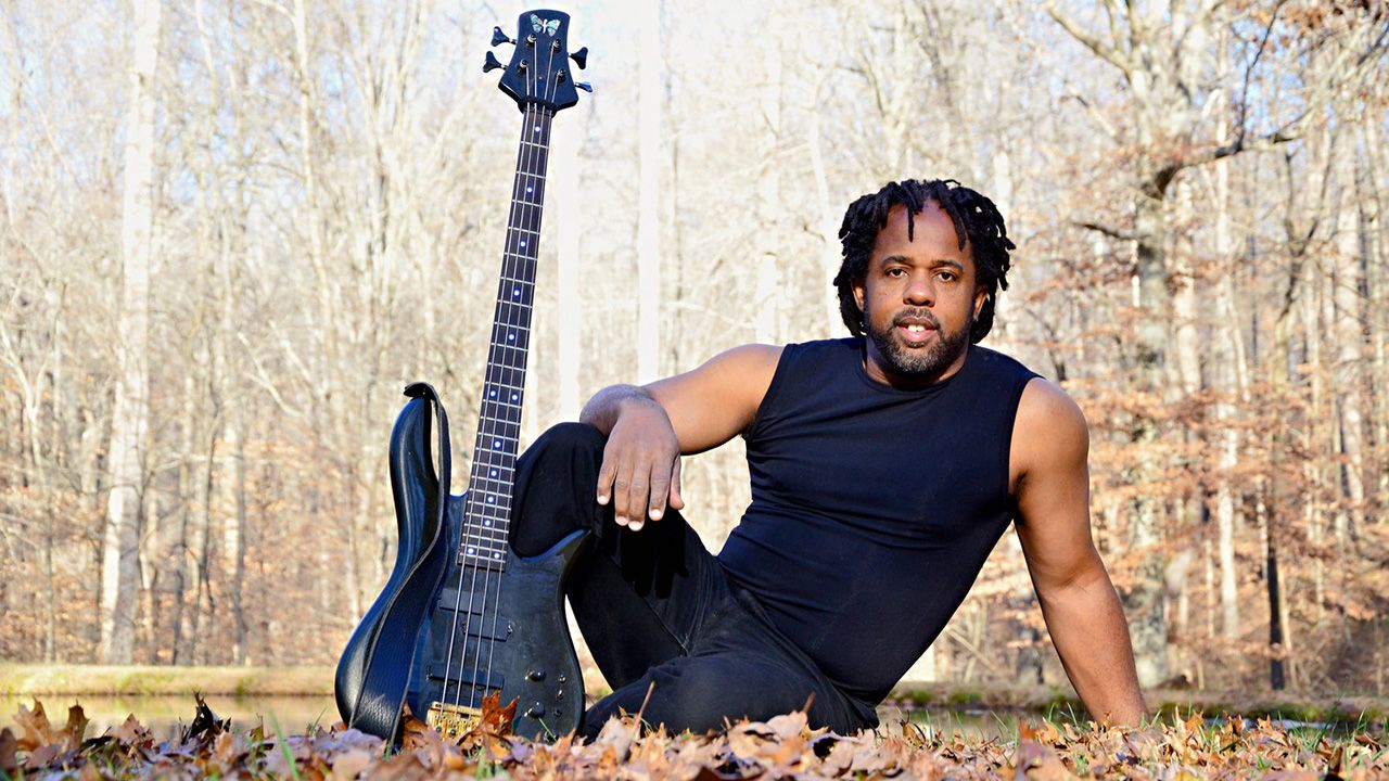 What Bass Does Victor Wooten Play