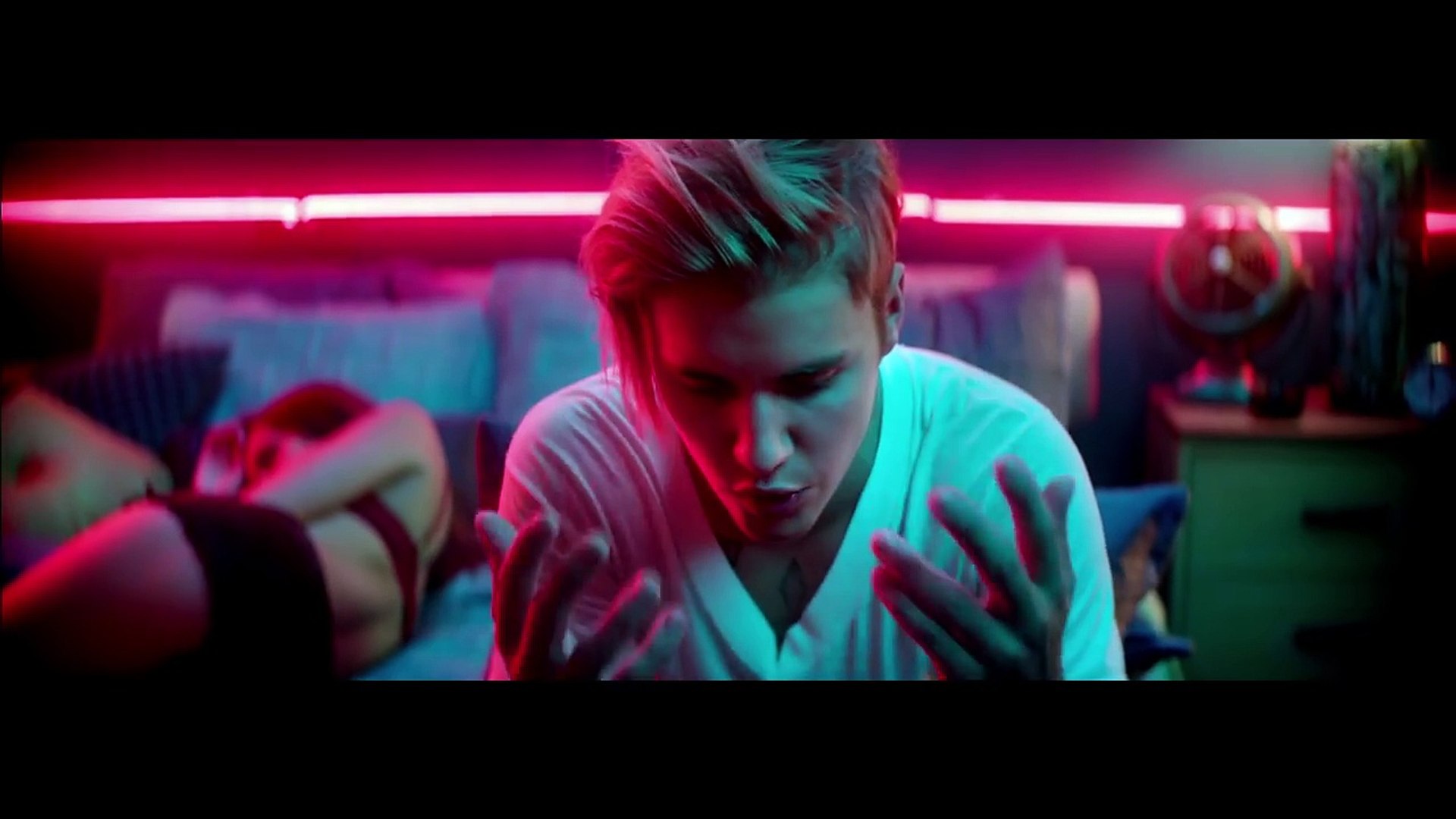What Do You Mean Music Video