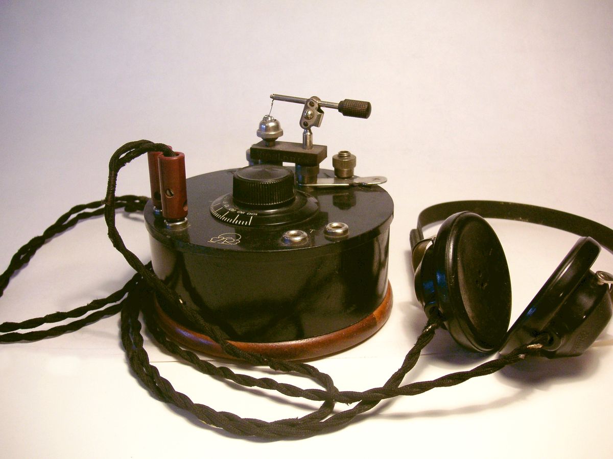 What Is A Crystal Radio