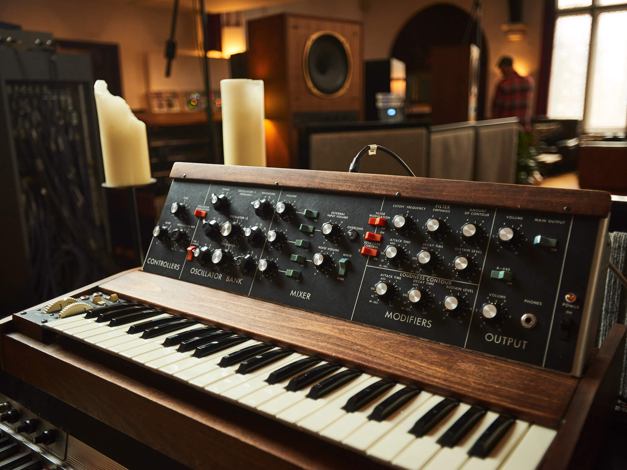 What Is Analog Synthesizer