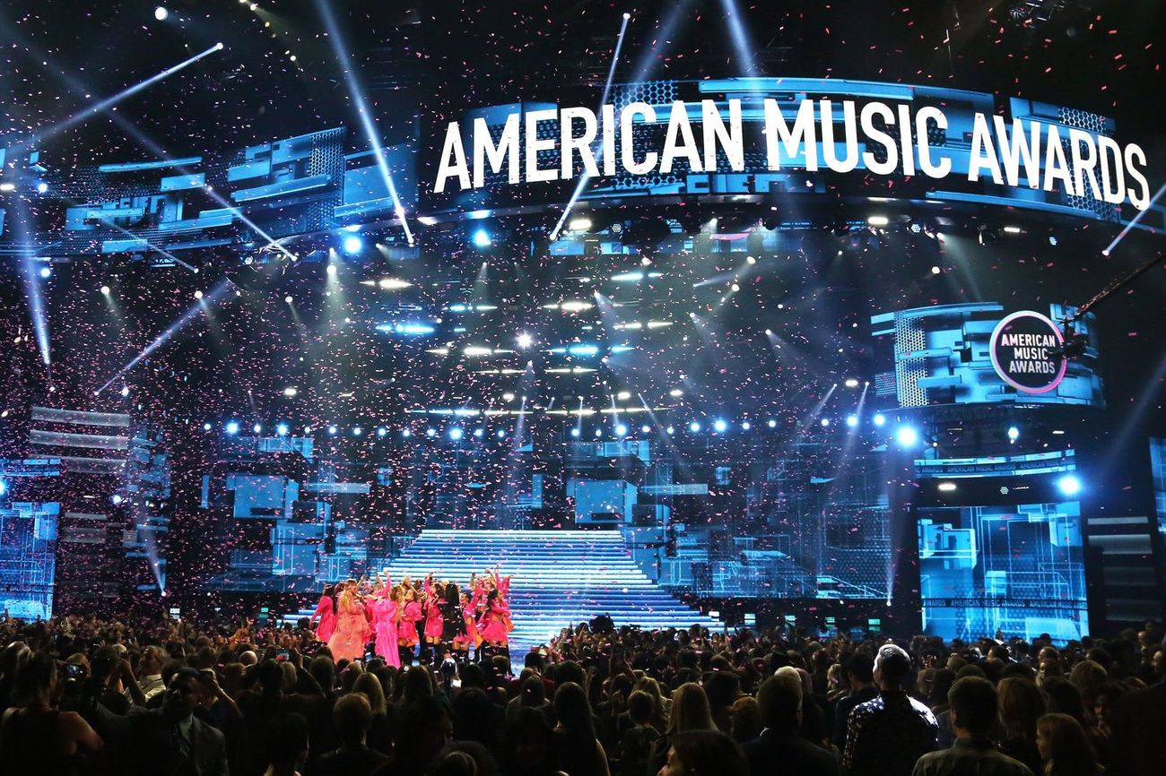 Who Votes At The American Music Awards