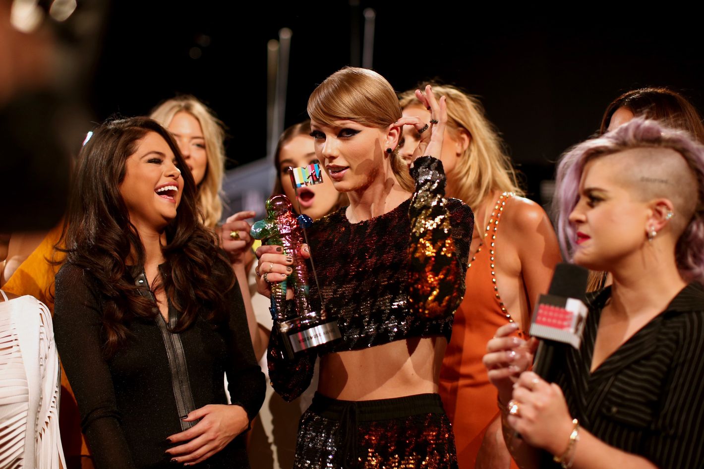 Who Won MTV Music Awards 2015