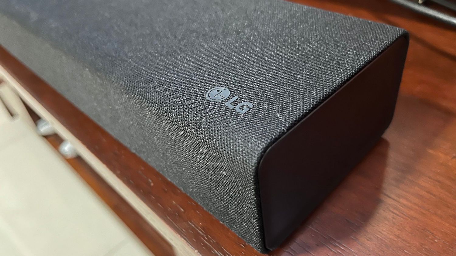 why-my-lg-sound-bar-keeps-cutting-out-audiolover