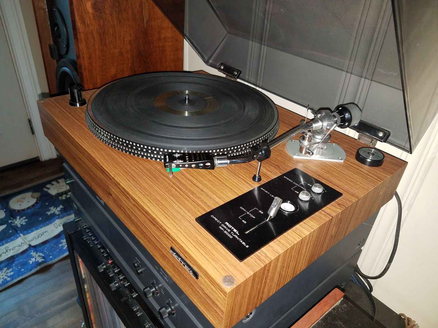 How Do You Adjust The Tonearm On Rotel Rp 3000 Direct Drive Turntable