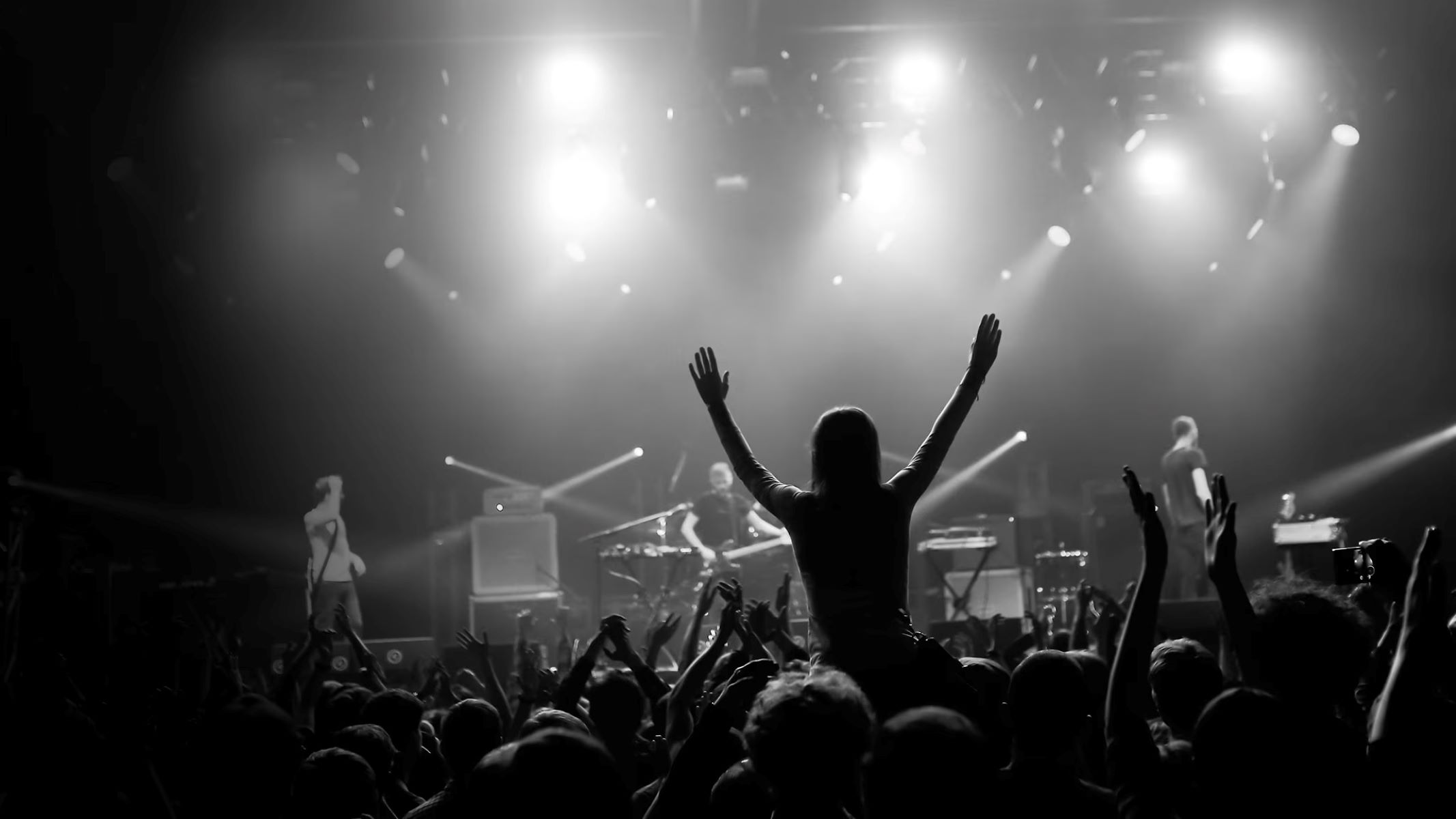 How Much Does A Musician Make Per Concert | Audiolover