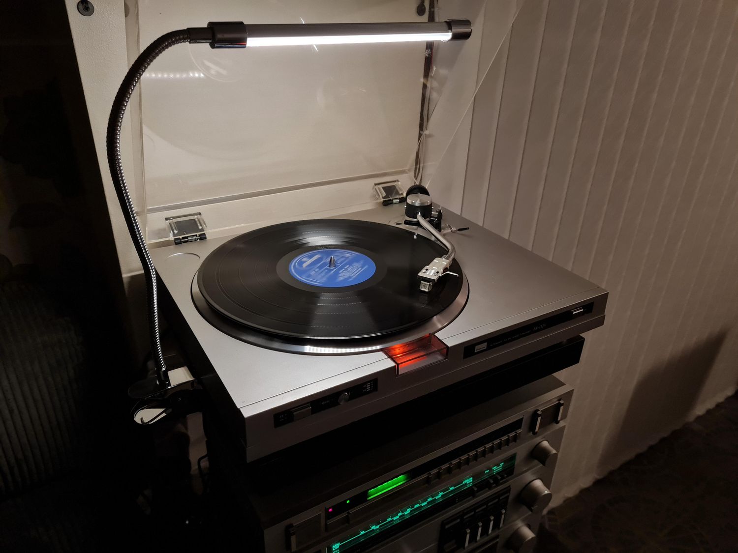 How Much Is A Fisher 502 Turntable Worth