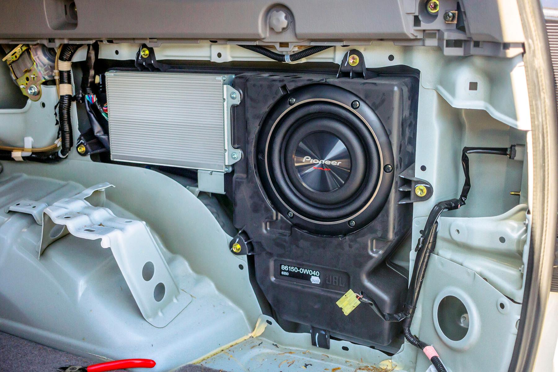 How To Install A Subwoofer In Toyota 4 Runner