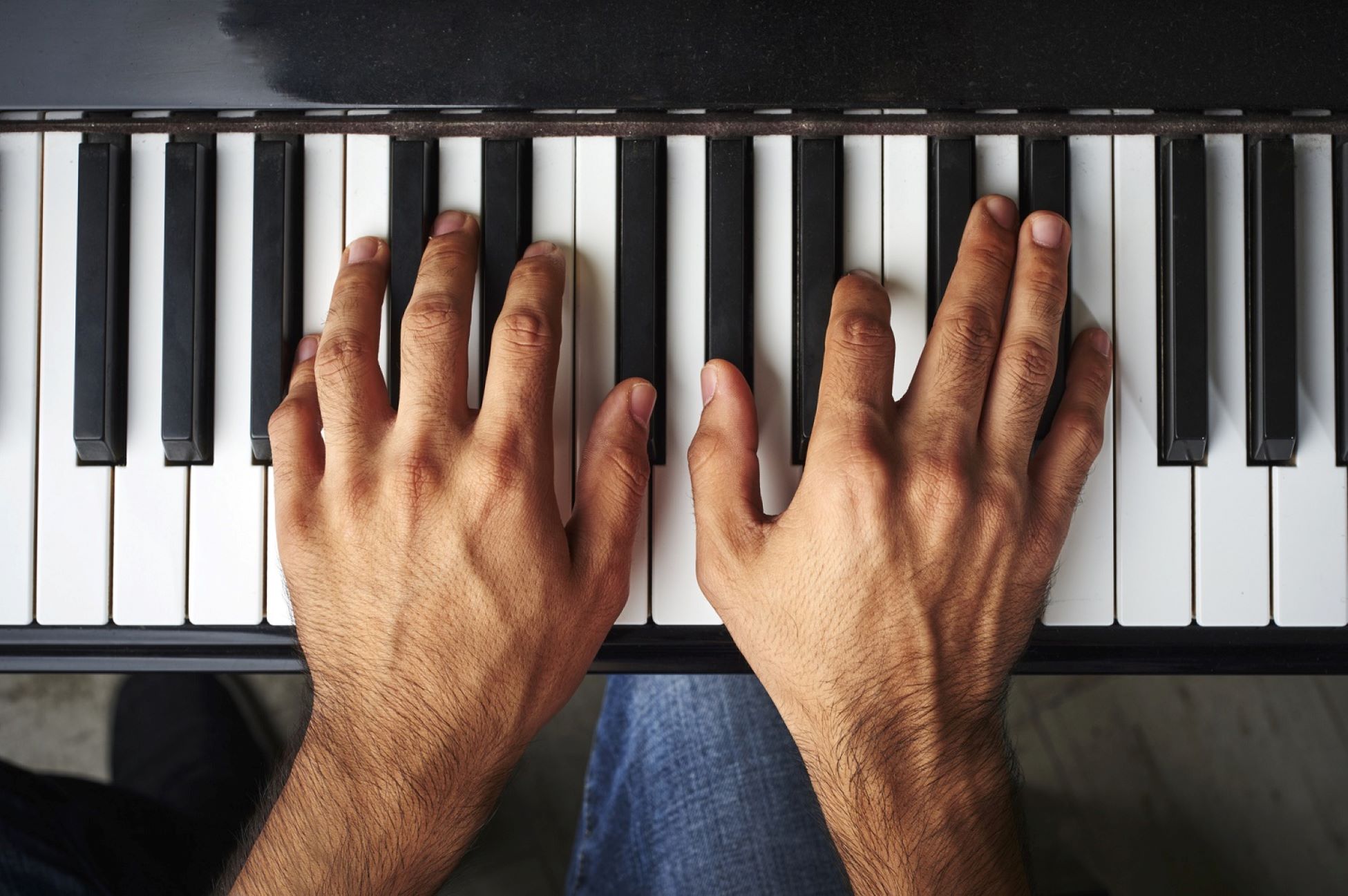 How To Place Hands On Keyboard Piano