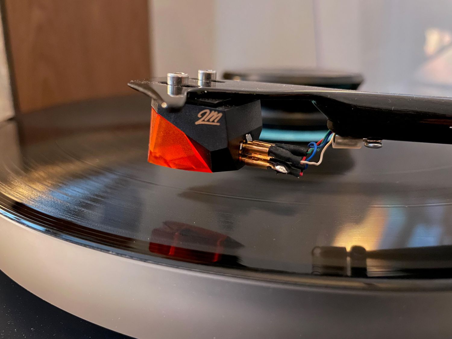 How To Stop Receiver Buzzing Turntable