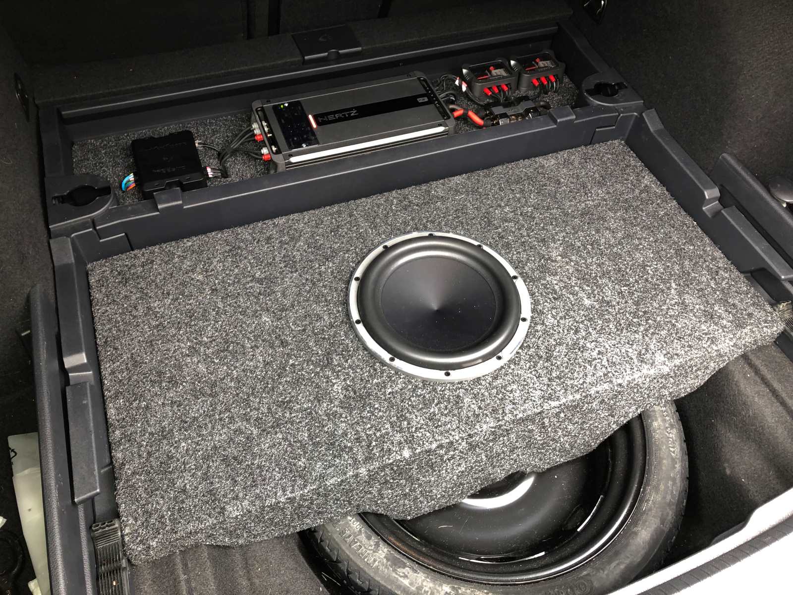 How To Tune A Sealed Subwoofer Box