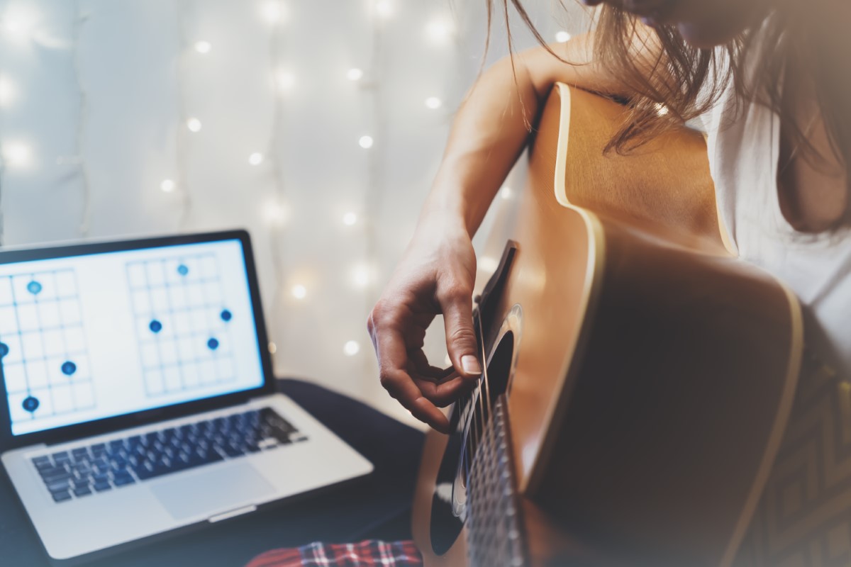 I Know Music Theory How Easy Will It Be To Learn Guitar | Audiolover