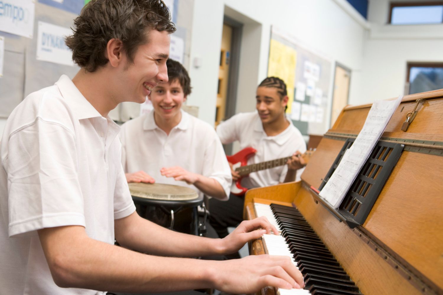 Reasons Why Music Therapy Should Be Available In Schools