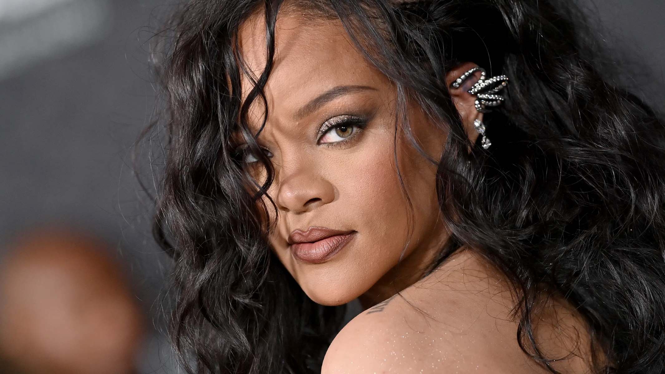 Rihanna Is Signed To Which Record Label