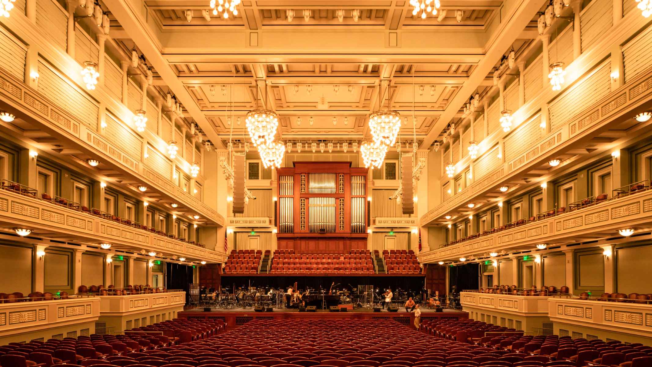 What Can I Do Around Symphony Hall In Nashville