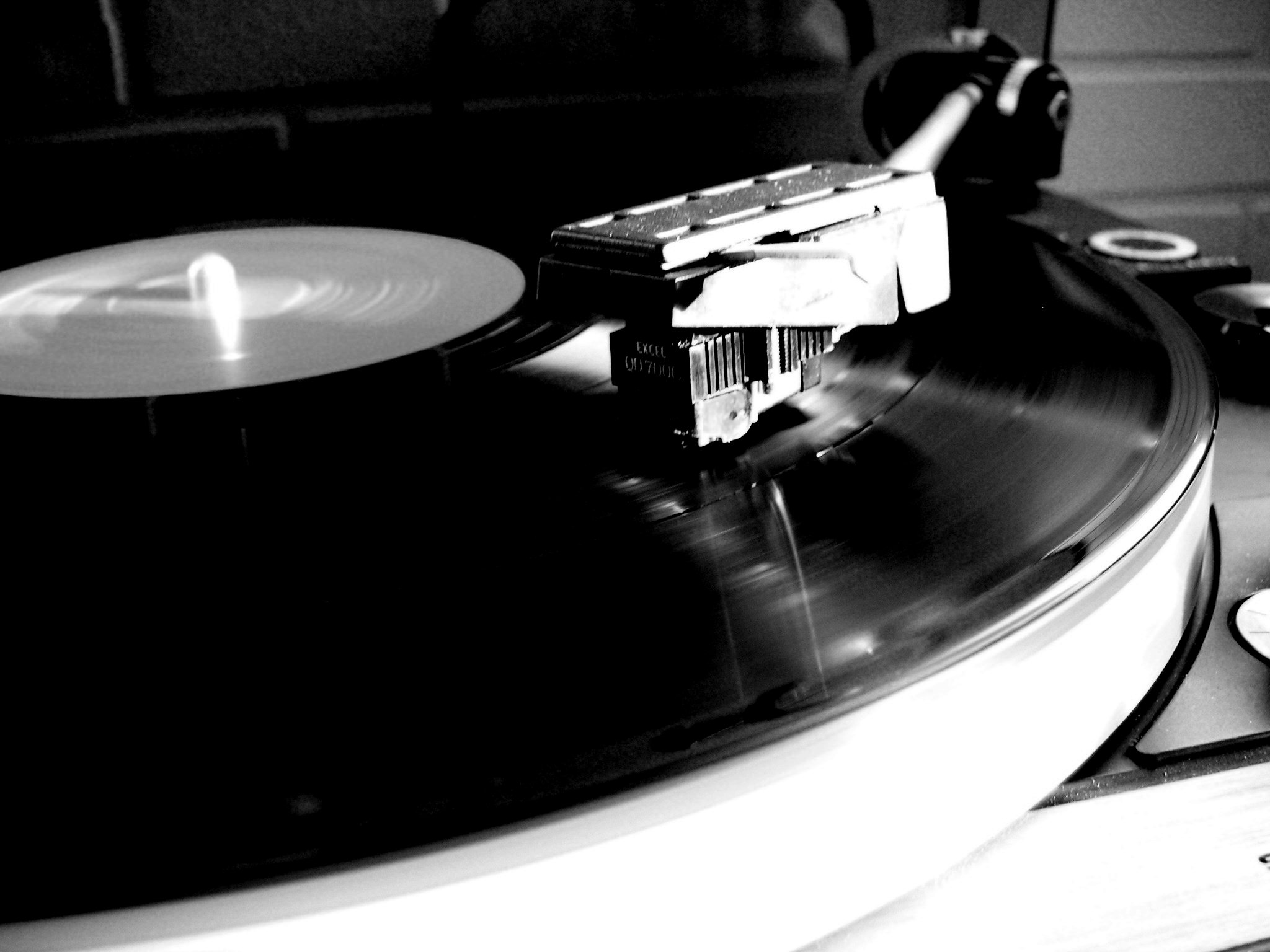 What Does Everything Do On A Turntable