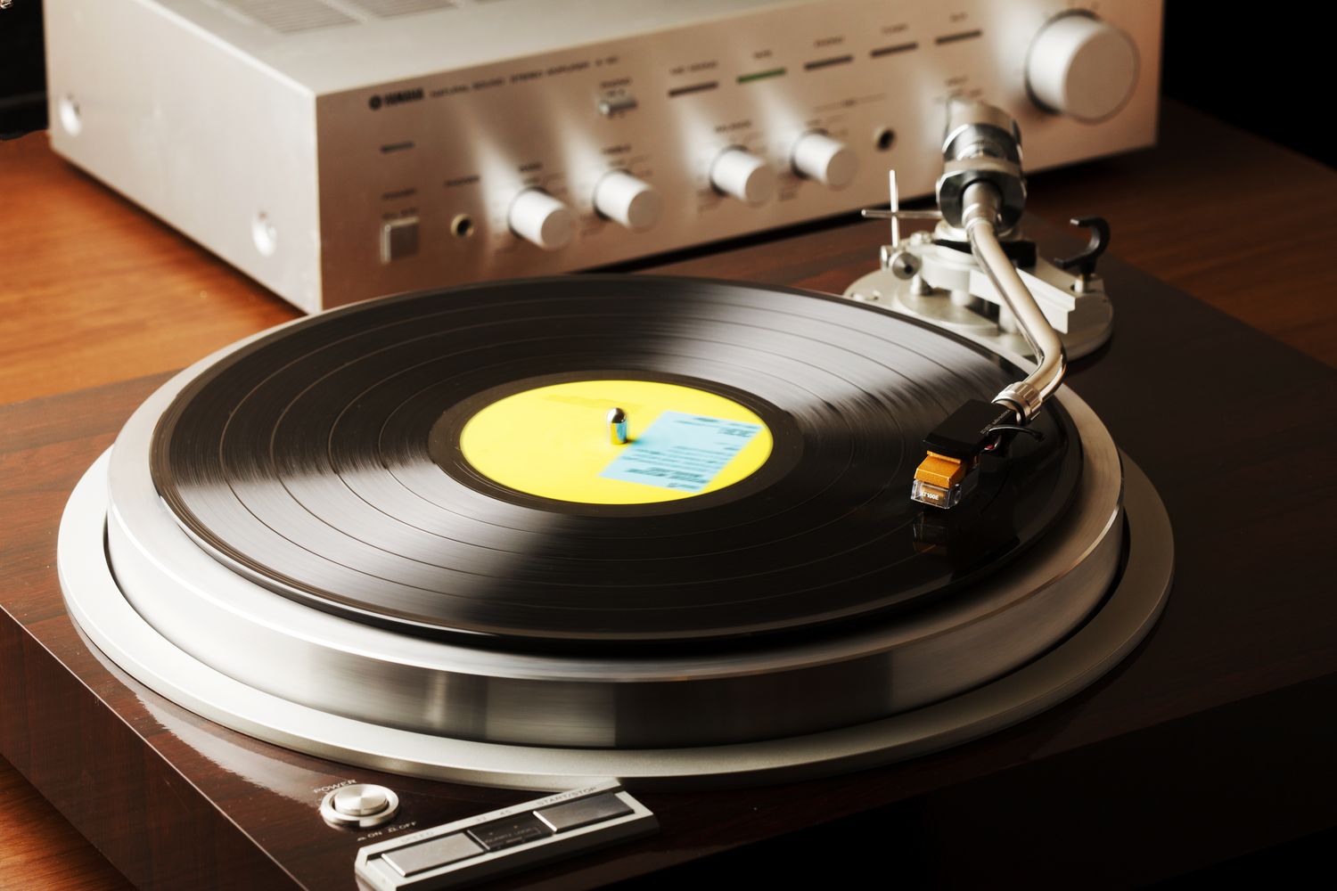 What Is A Preamp In A Turntable