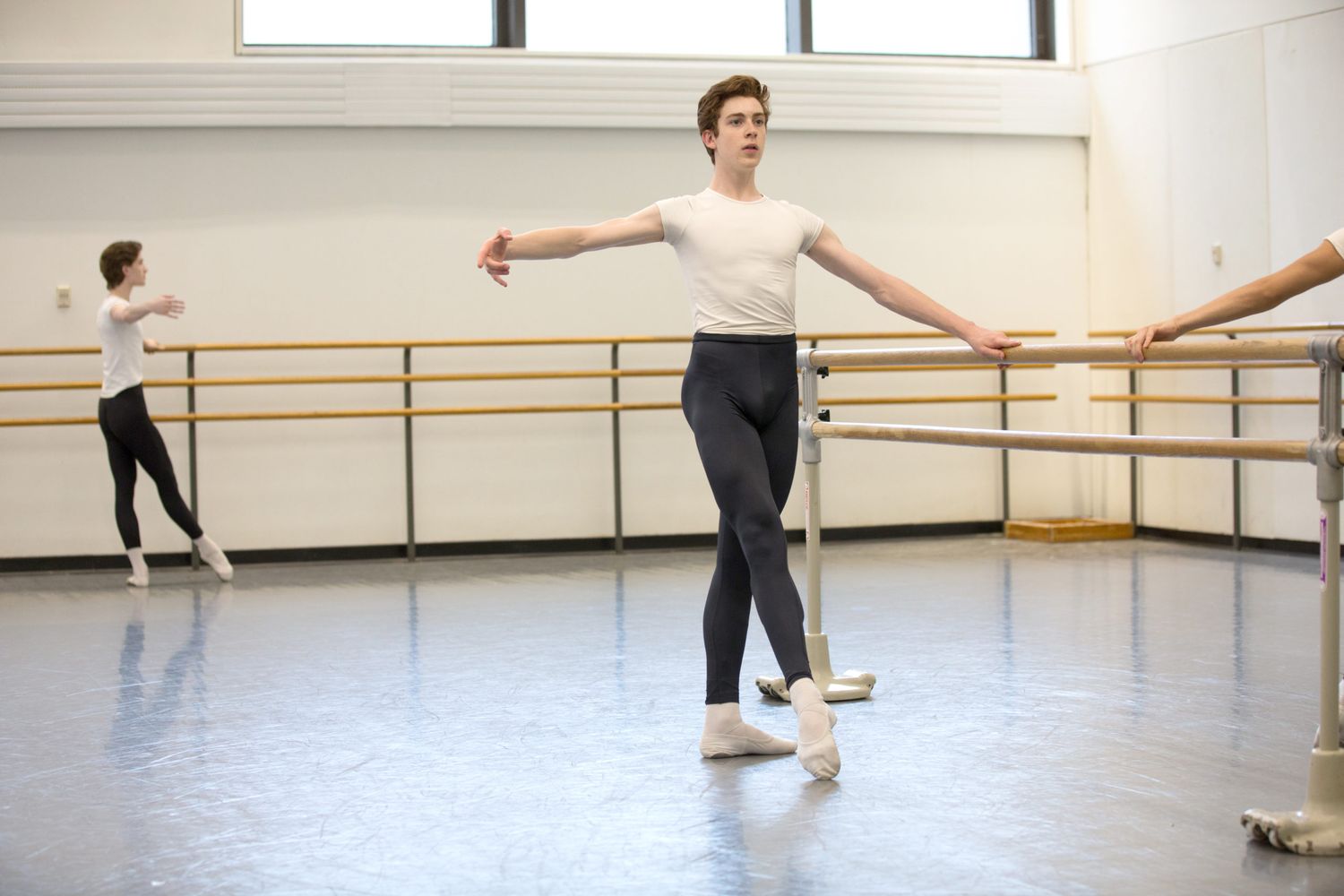 What Is A Tendu In Ballet