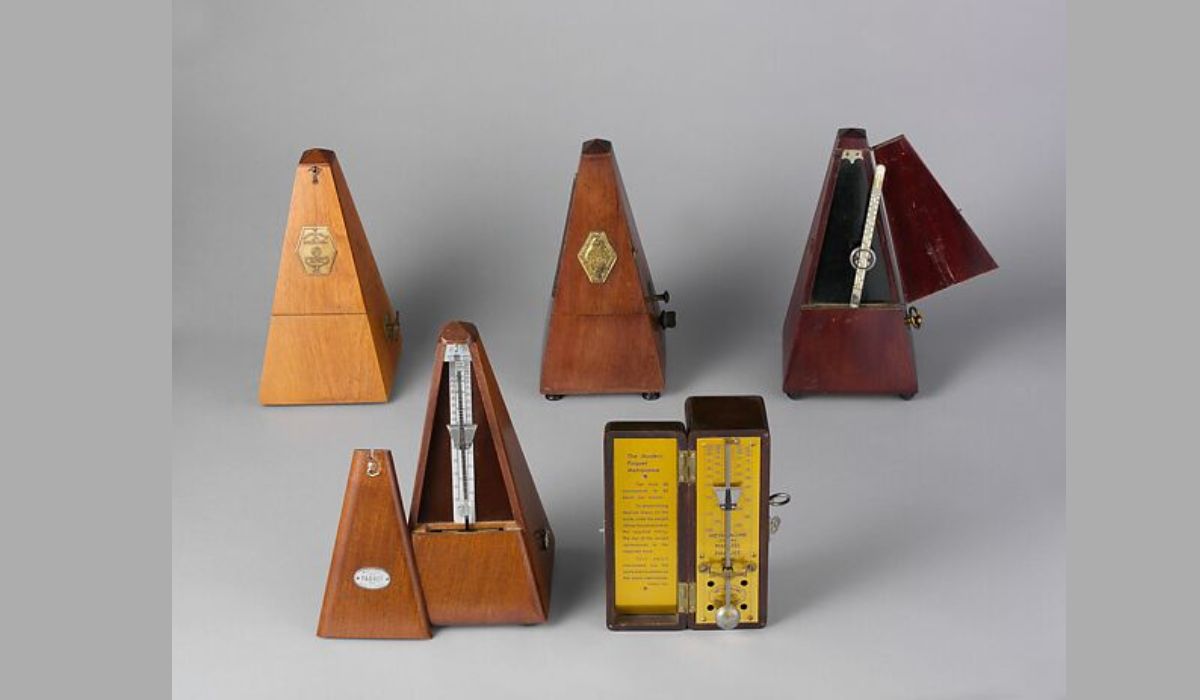 What Is The Oldest Seth Thomas Metronome?