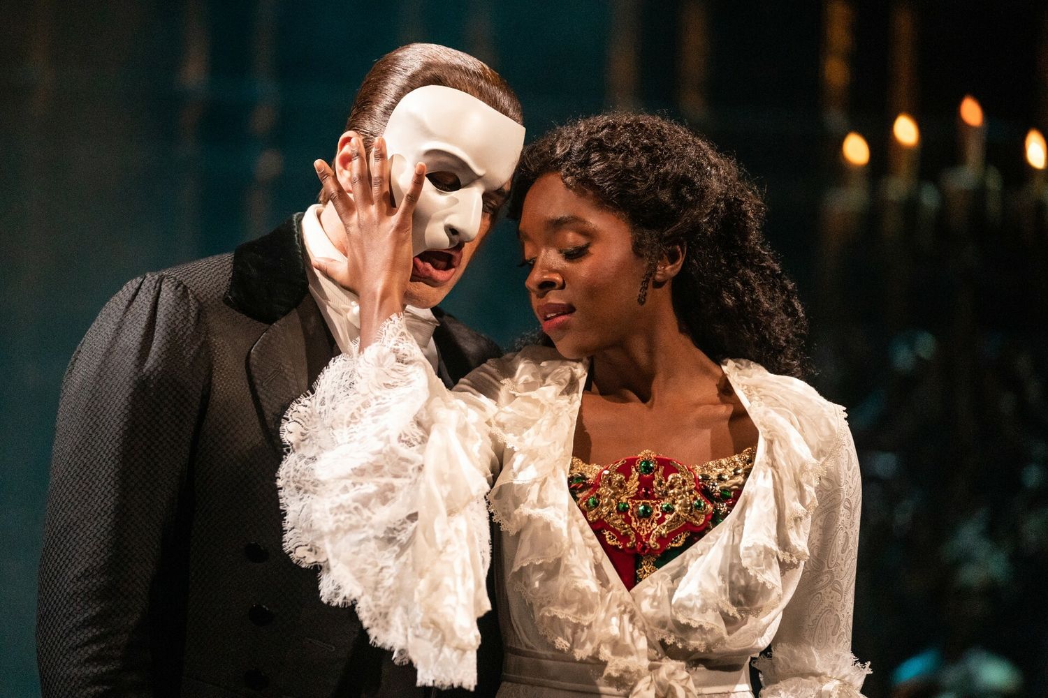 What Theatre Is Phantom Of The Opera In Nyc