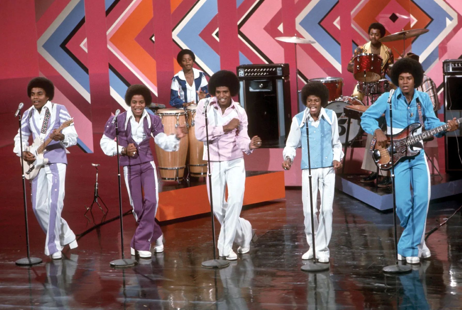 Which Record Label Did The Jackson 5 Record For