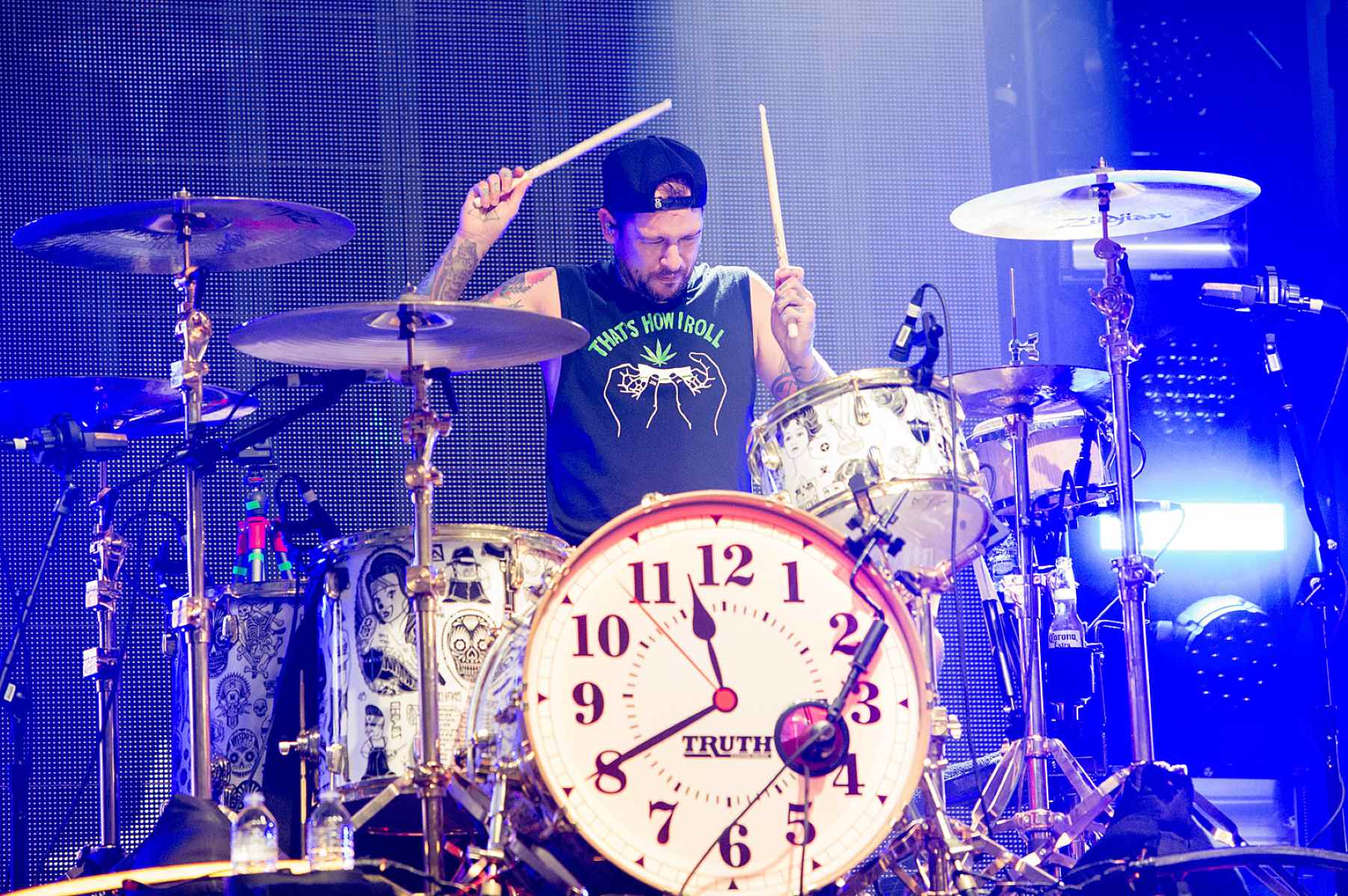 Who Plays Drums For Pierce The Veil