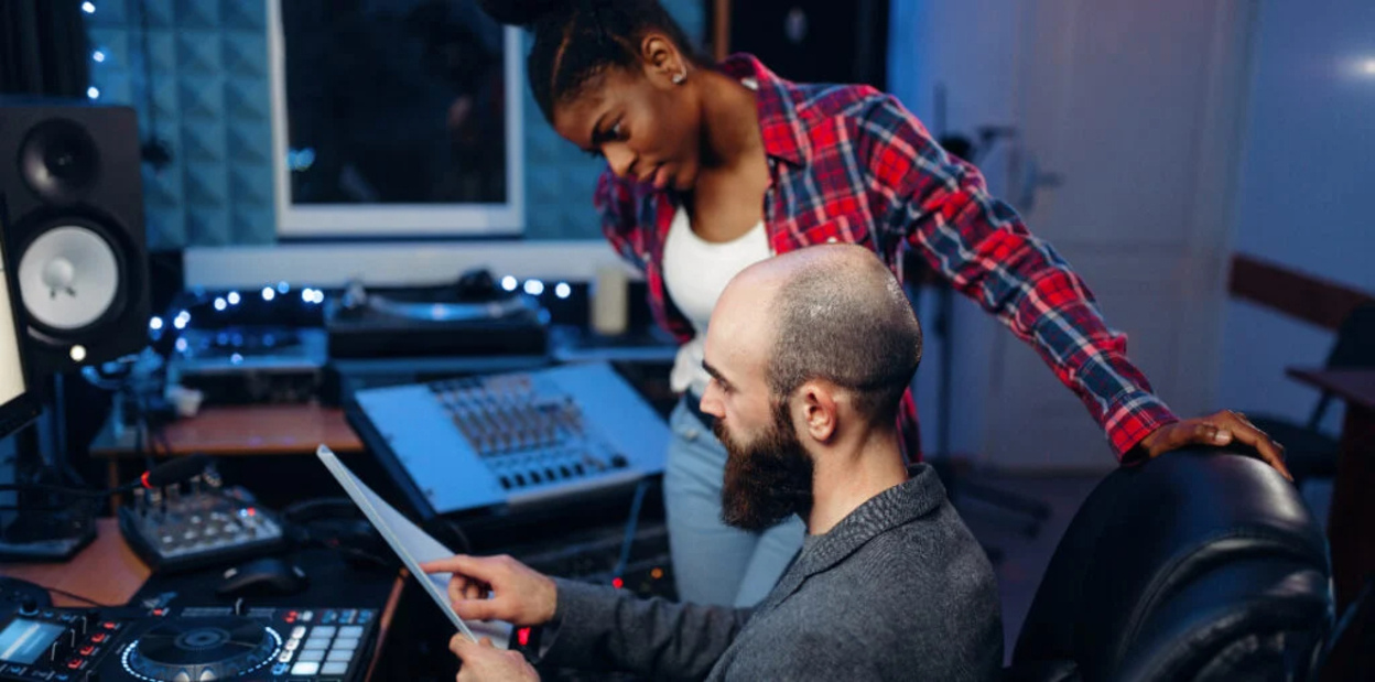 How To Become A Record Label Music Producer