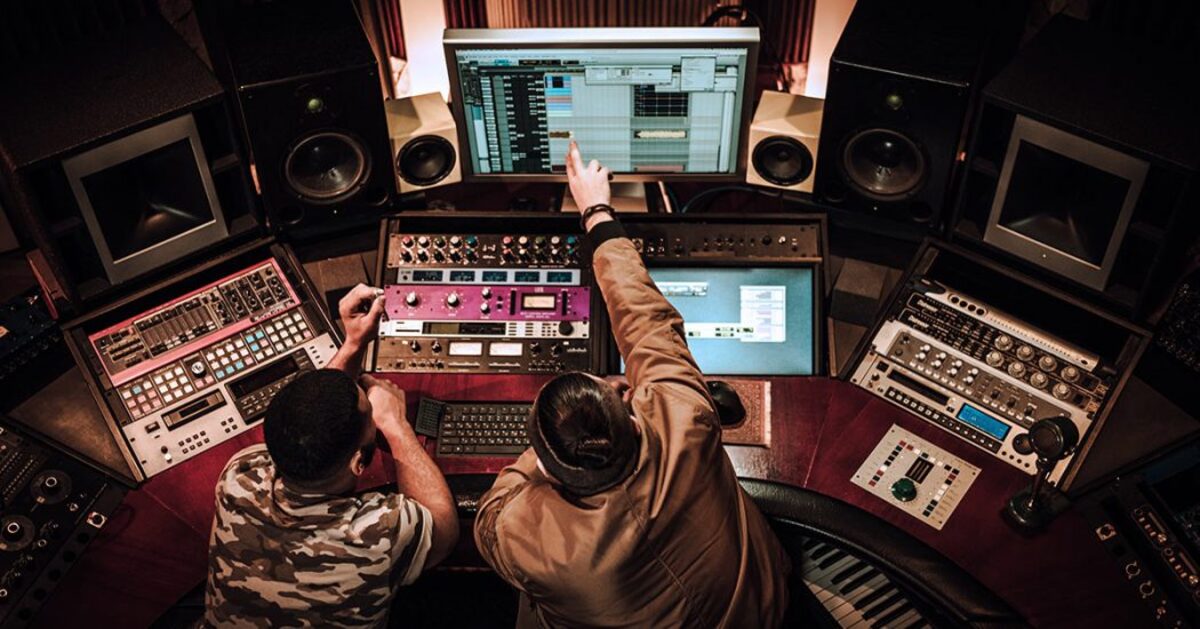 How To Collaborate With Another Music Producer Easily