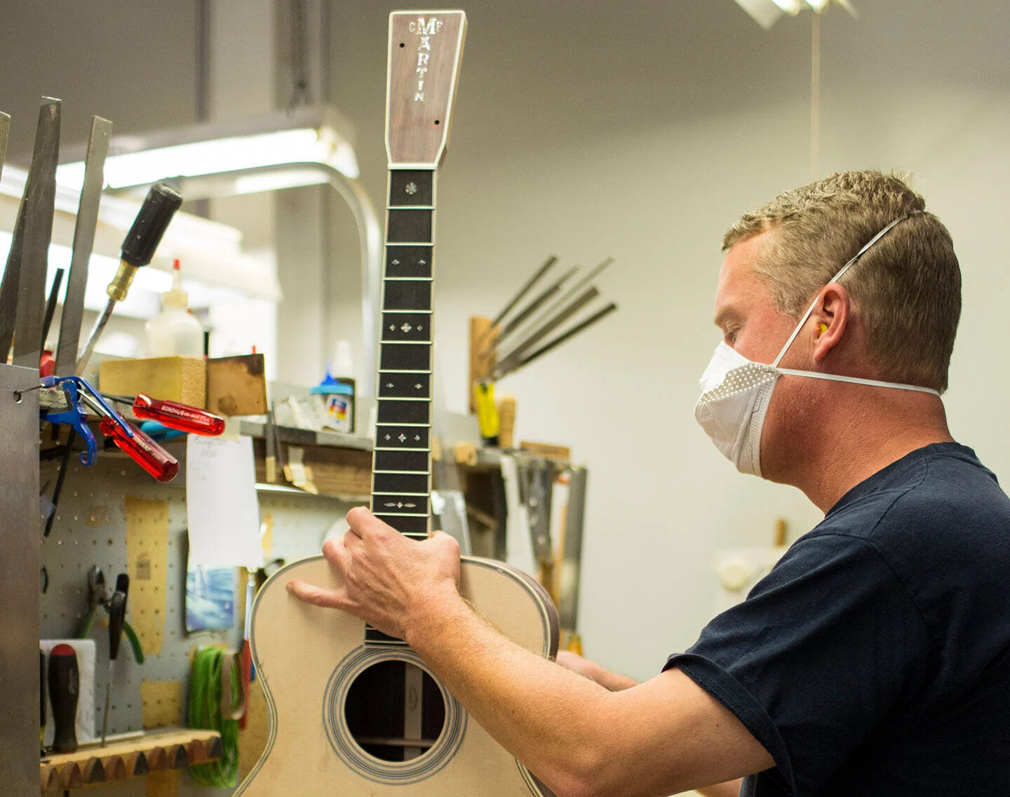 How To Make An Acoustic Guitar