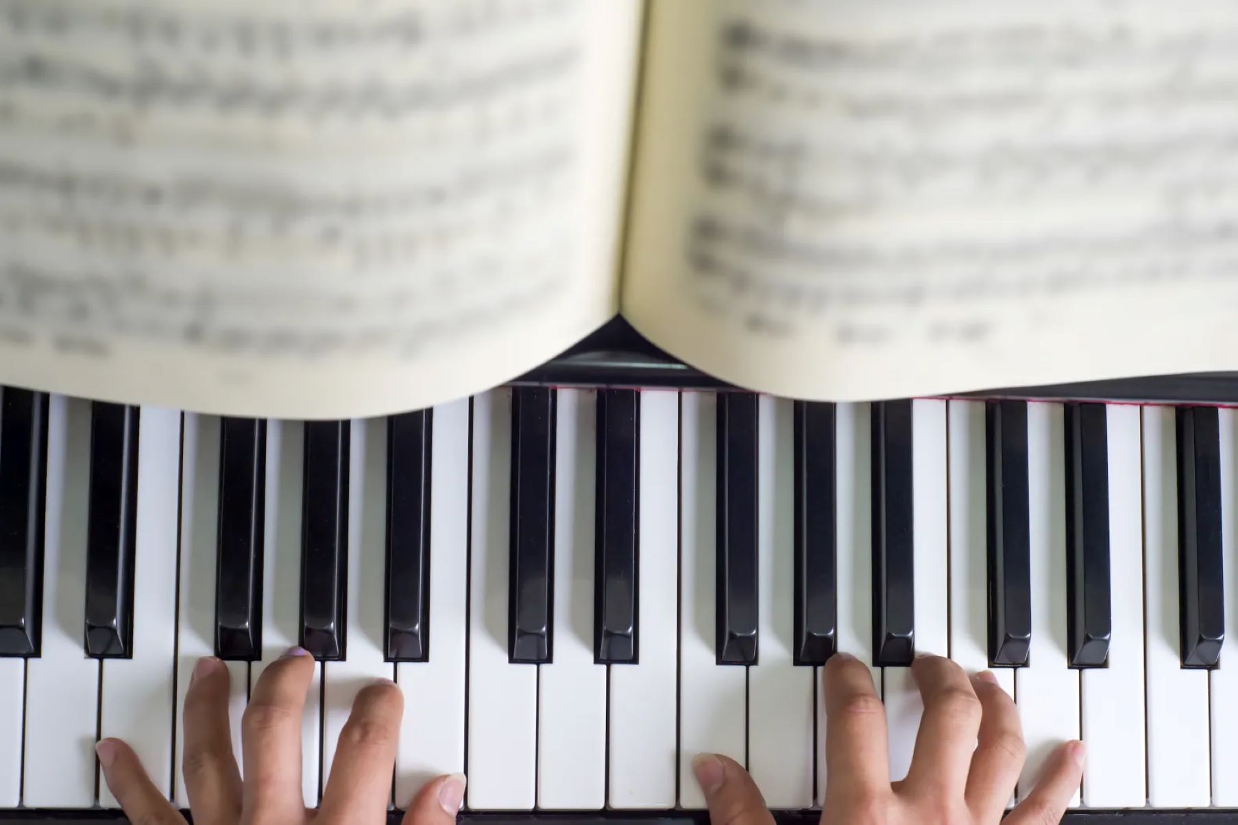 How To Play Piano With A Book