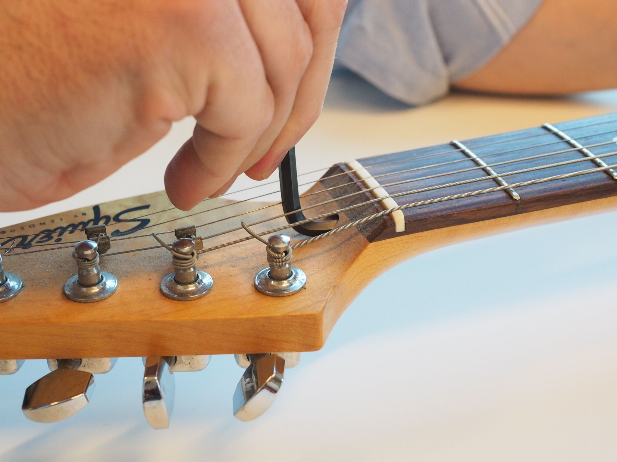 How To Set Up A Guitar