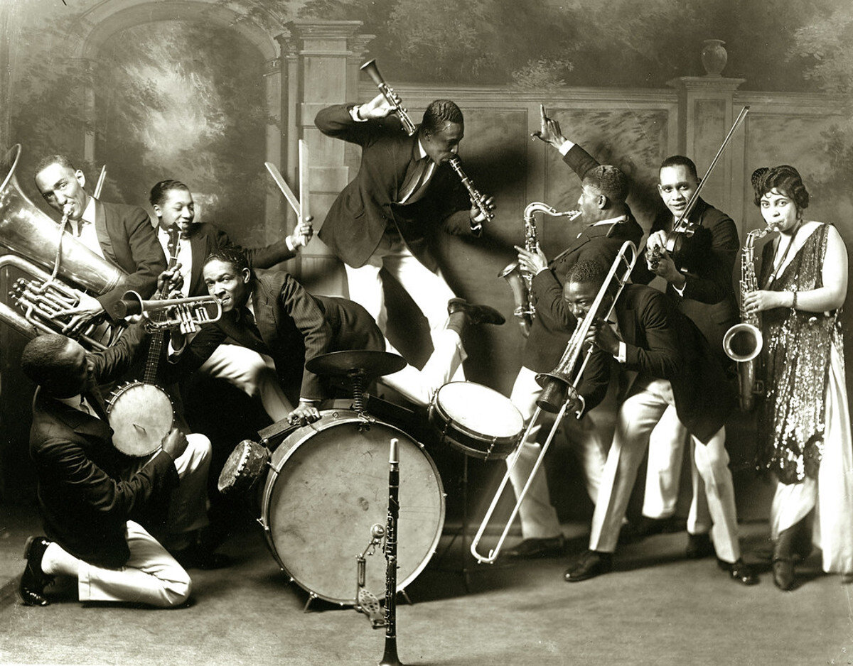 What Cornetist Was Featured With Frankie Trumbauer’S Orchestra