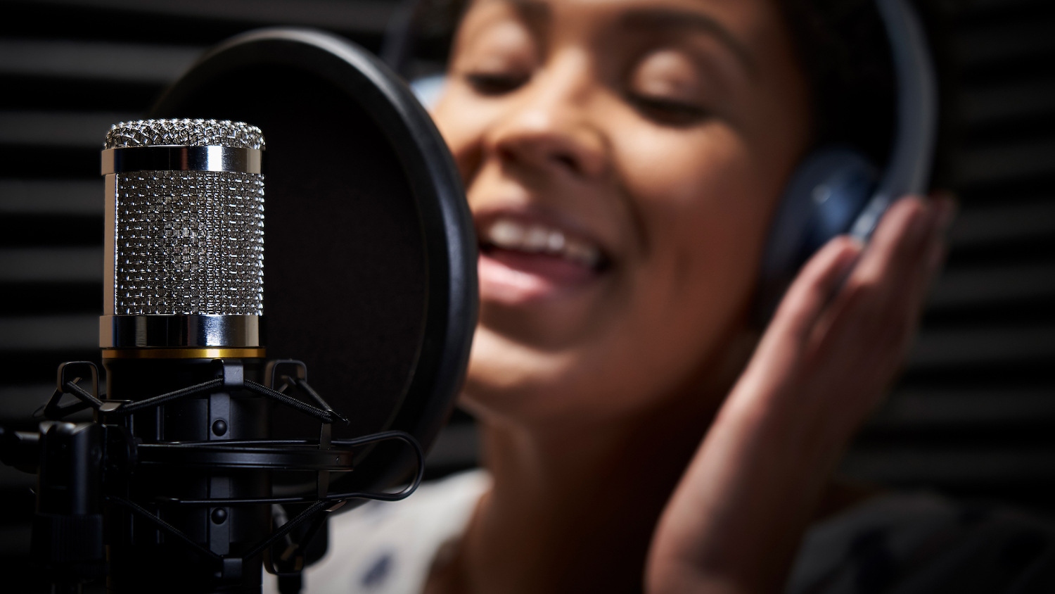 What Kind Of Microphone Is Best For Recording Vocals