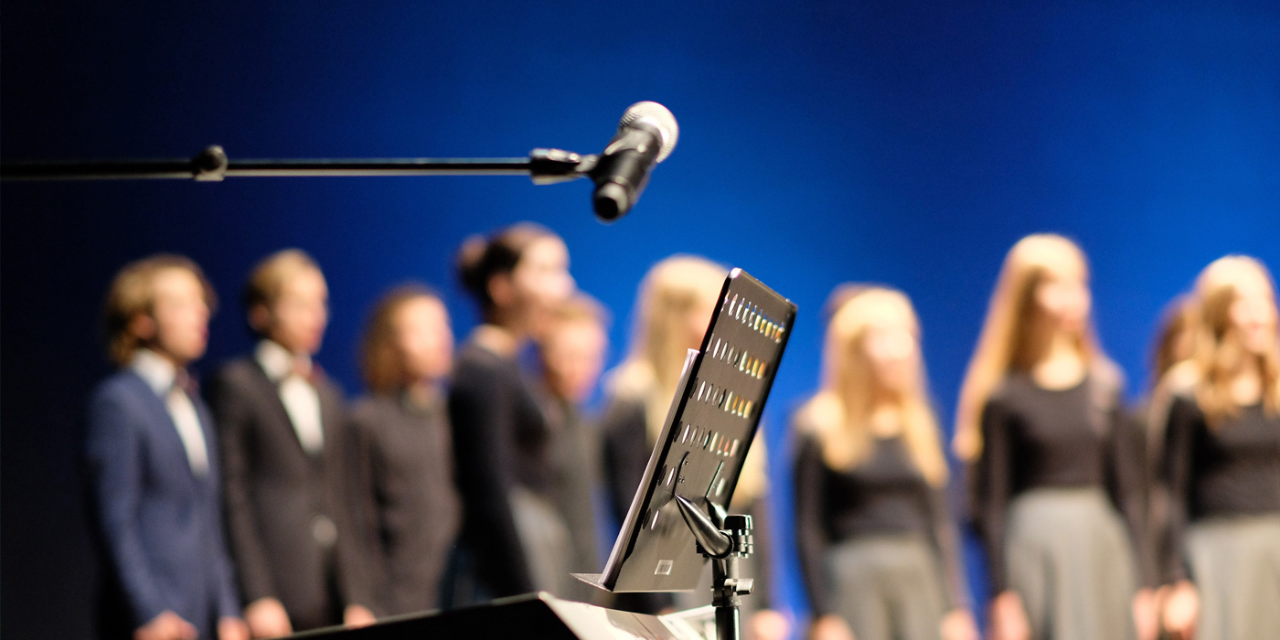 What Microphones To Use For A Choir?