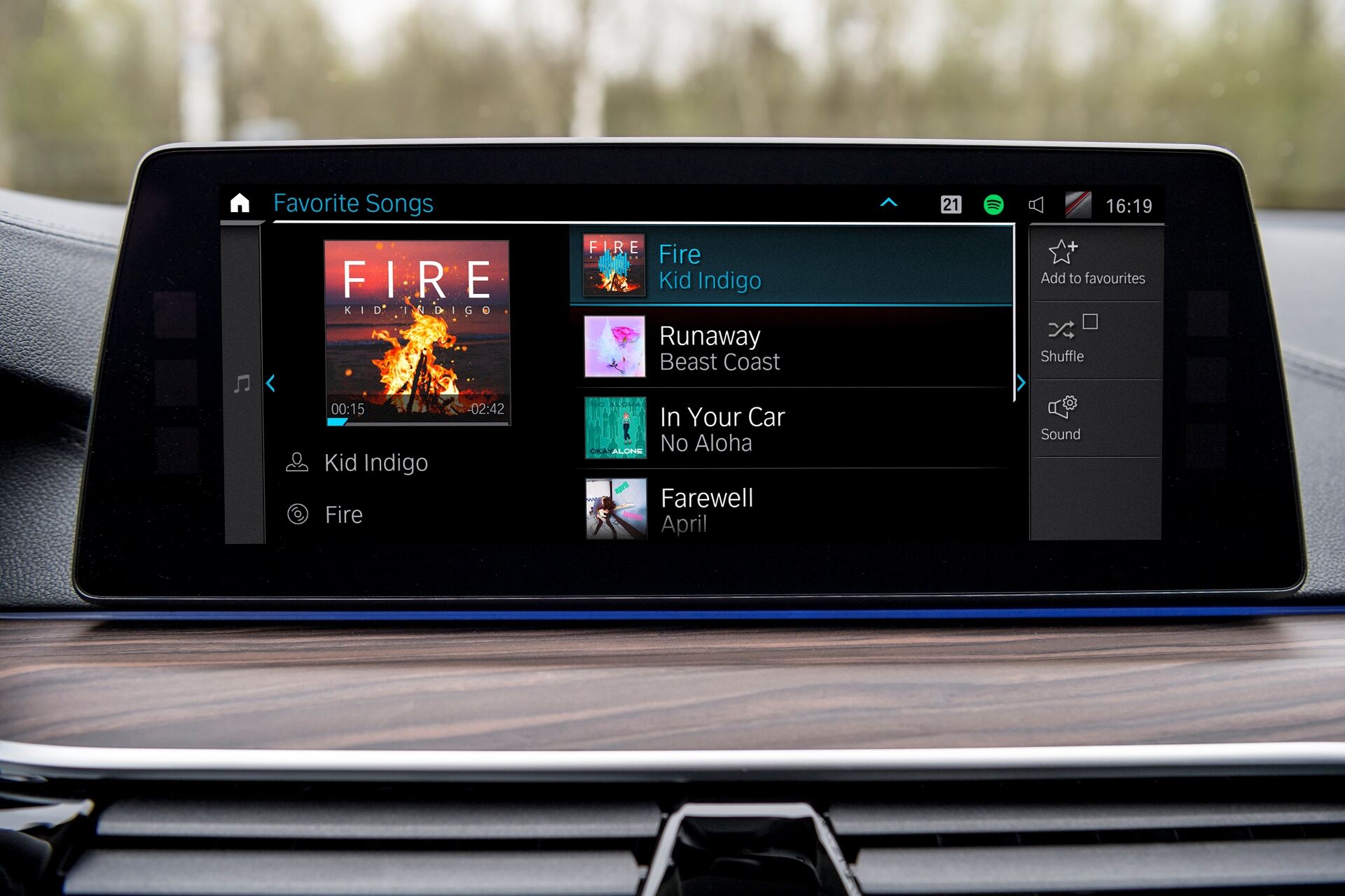 How To Get Streaming Music Titles On Display Screen In BMW 320i