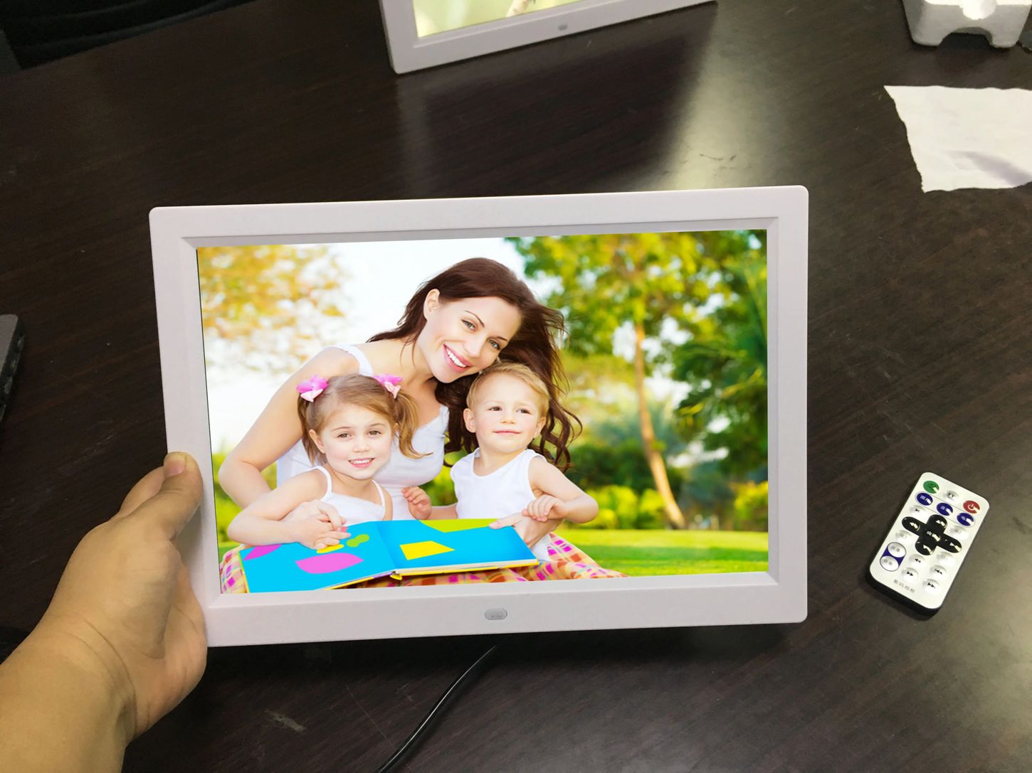 How To Put Music On A Digital Photo Frame