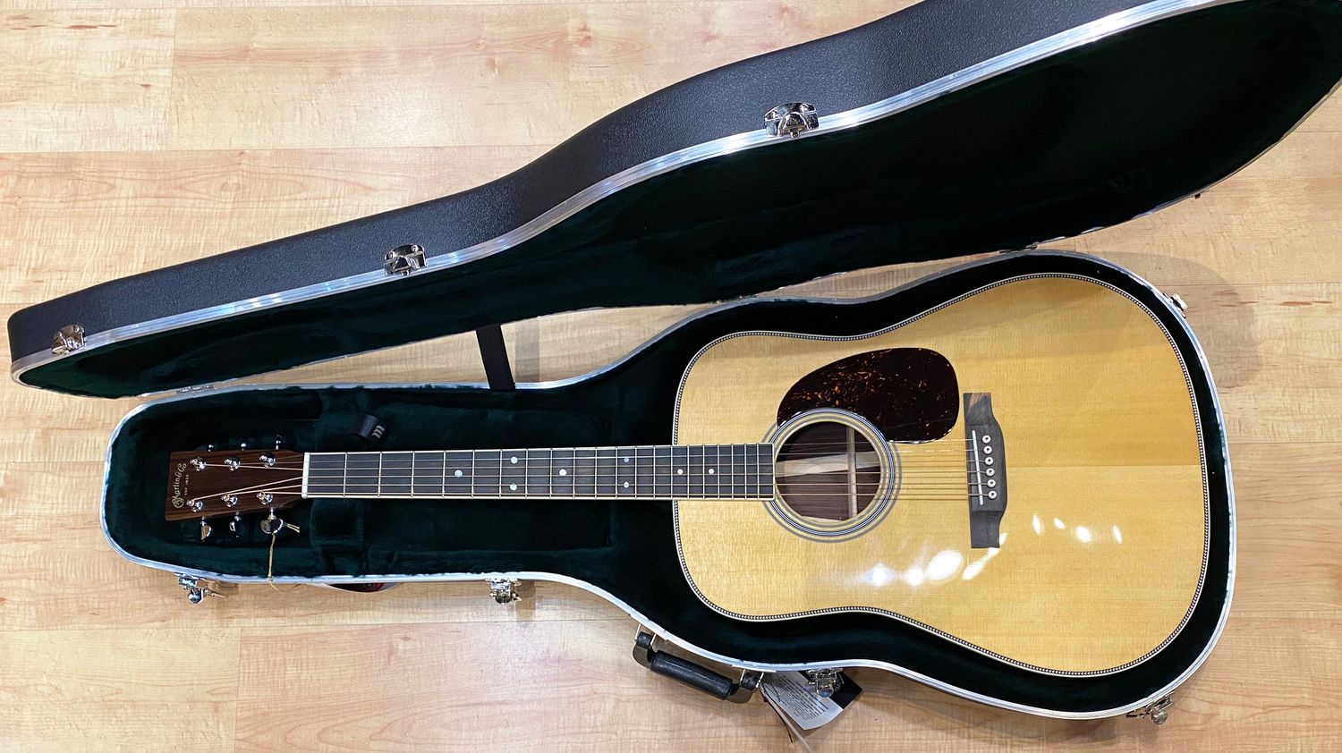 How To Ship Acoustic Guitar