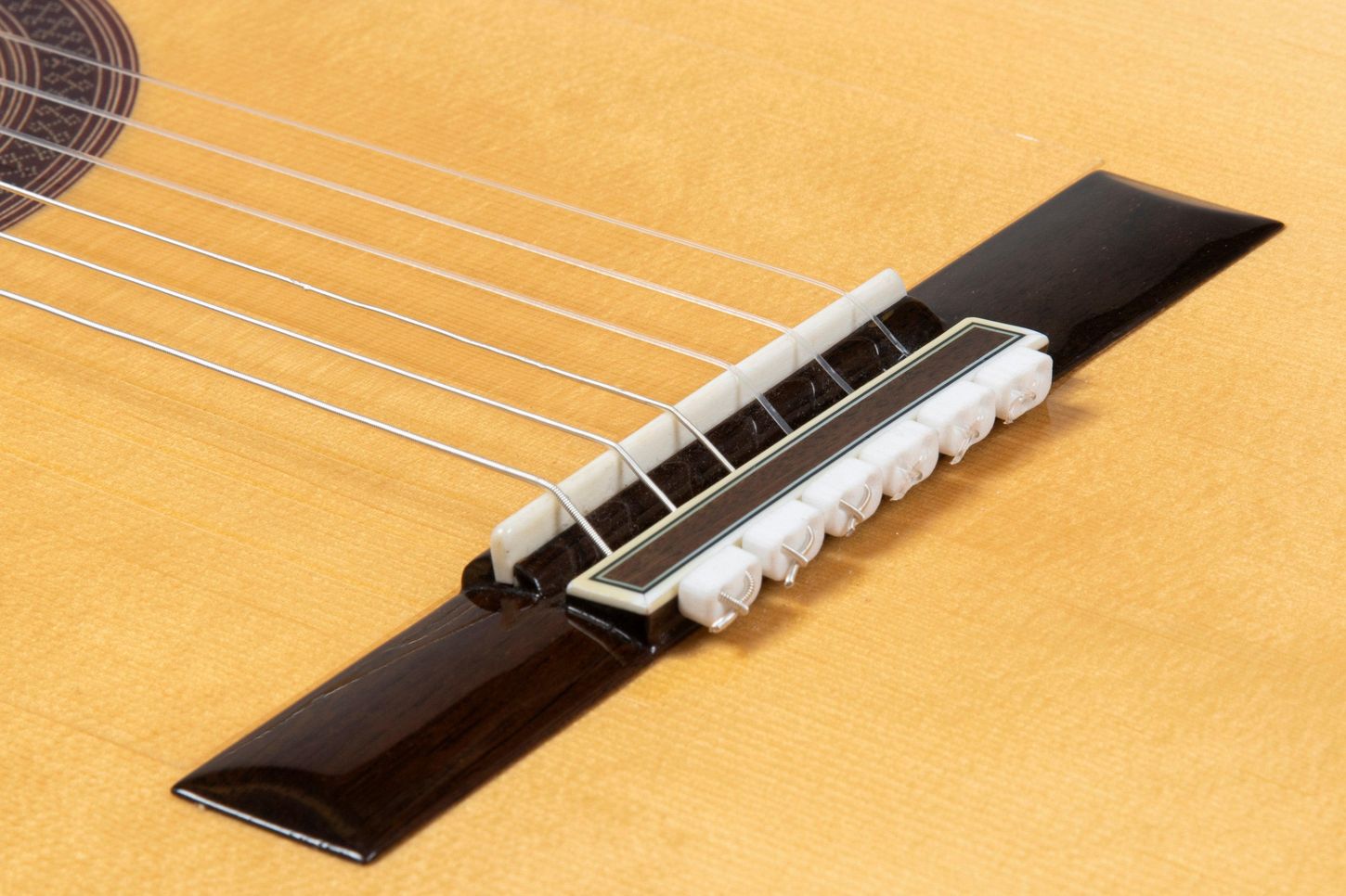 How To Steam Off An Acoustic Guitar Bridge
