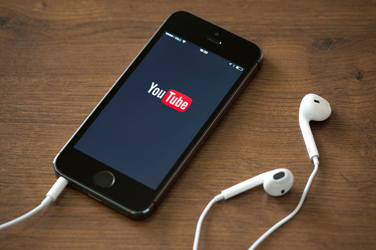 How To Stream Live Music To YouTube Live