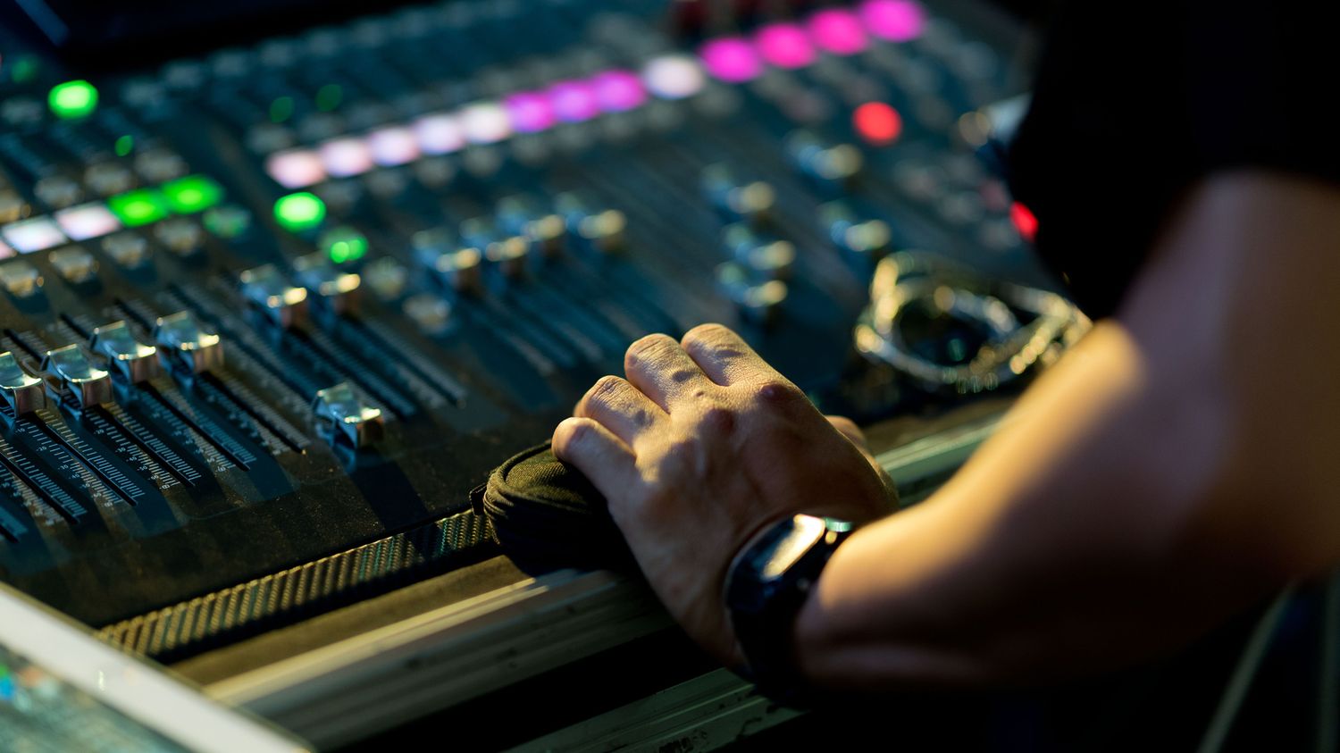 What Is The Business Code For A Freelance Live Sound Engineer