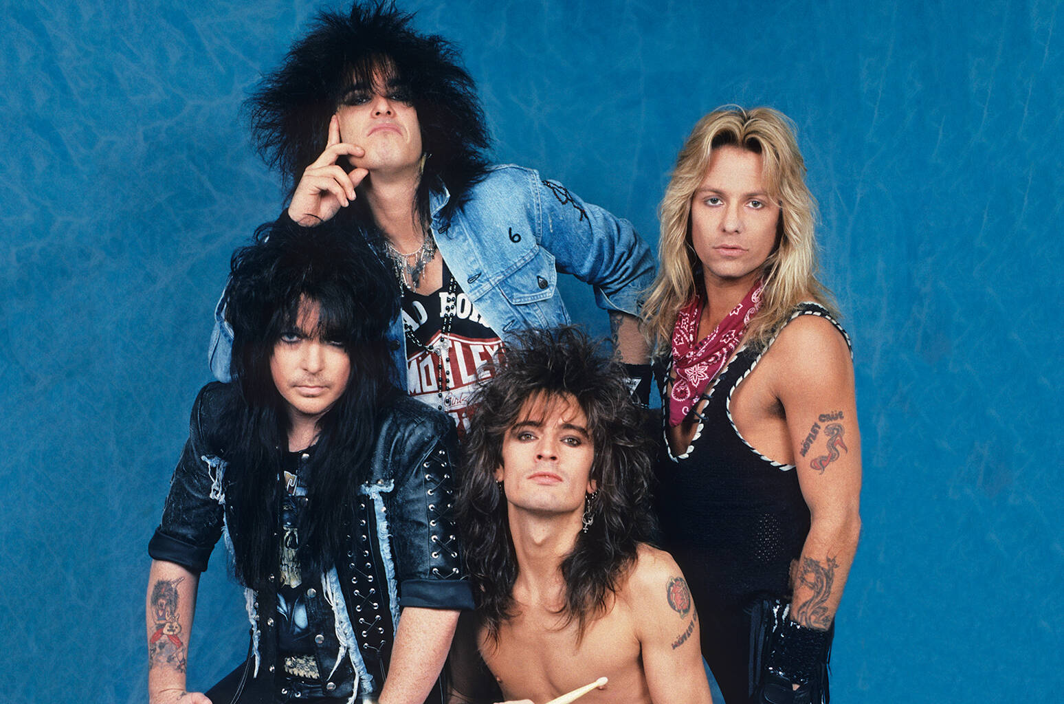 Who Is The Lead Singer For Mötley Crüe